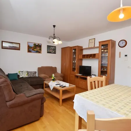 Miro Apartment